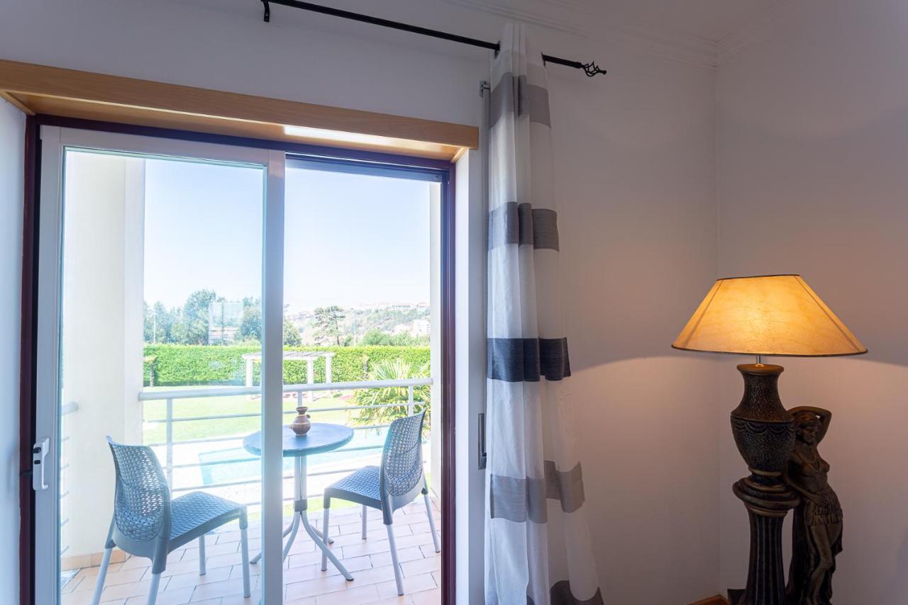 T2 Branquinho Apartment Nazare Luaran gambar